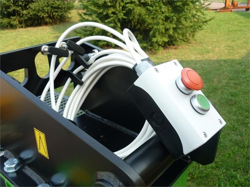 Laski fz-500 35 HK motor - Fendeuse de bûches: photos 3 Laski fz-500 35 HK motor - Fendeuse de bûches: photos 3