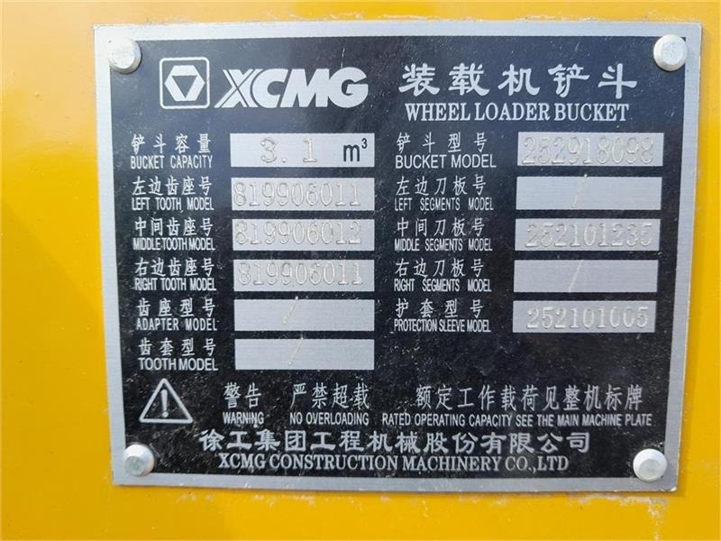 - - - SKOVL 3.1 KUBIK - Godet pour Engins de chantier: photos 4 - - - SKOVL 3.1 KUBIK - Godet pour Engins de chantier: photos 4