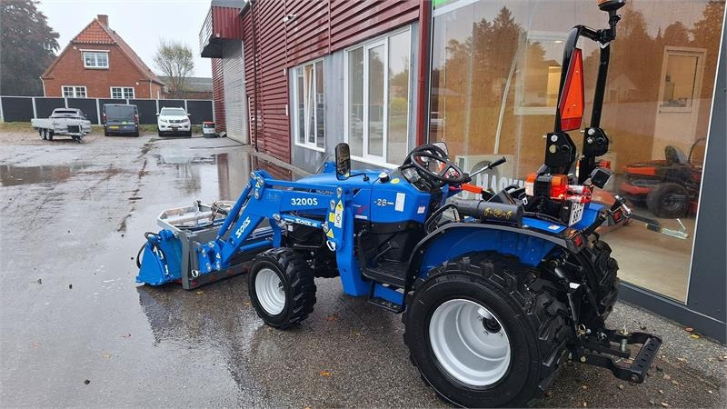 Solis 26  - Tracteur communal: photos 2 Solis 26  - Tracteur communal: photos 2