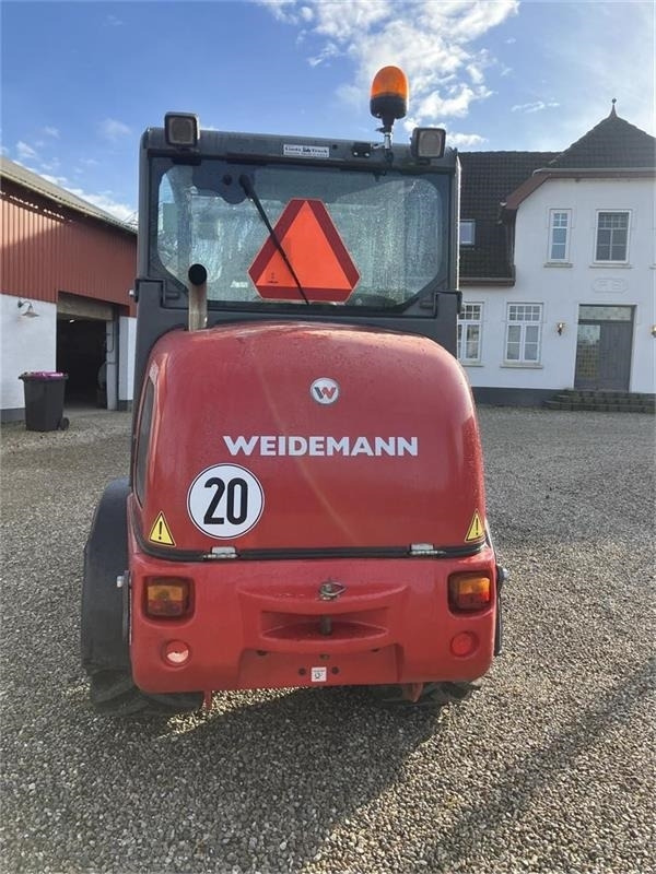 Weidemann 2070 LP - Valet de ferme: photos 4 Weidemann 2070 LP - Valet de ferme: photos 4