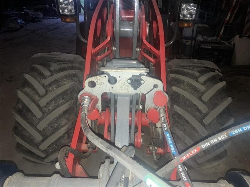 Weidemann 2070 LP - Valet de ferme: photos 5 Weidemann 2070 LP - Valet de ferme: photos 5