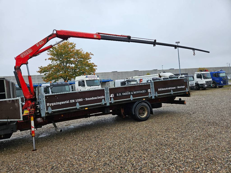 Iveco 150E 28 / Fassi F80A Reach 12.4M / New body - Camion grue: photos 2 Iveco 150E 28 / Fassi F80A Reach 12.4M / New body - Camion grue: photos 2
