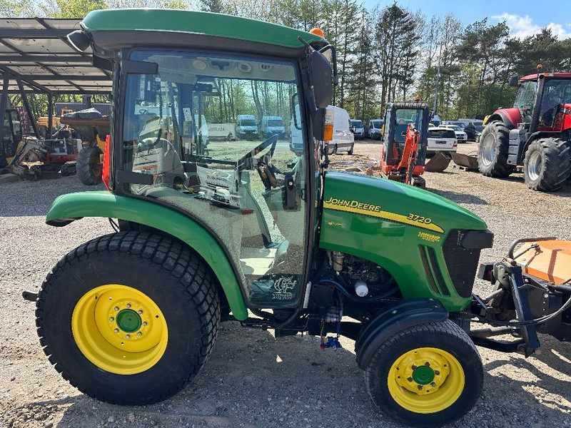 John Deere 3720 M/ Hydraulisk kost - Micro tracteur: photos 3 John Deere 3720 M/ Hydraulisk kost - Micro tracteur: photos 3