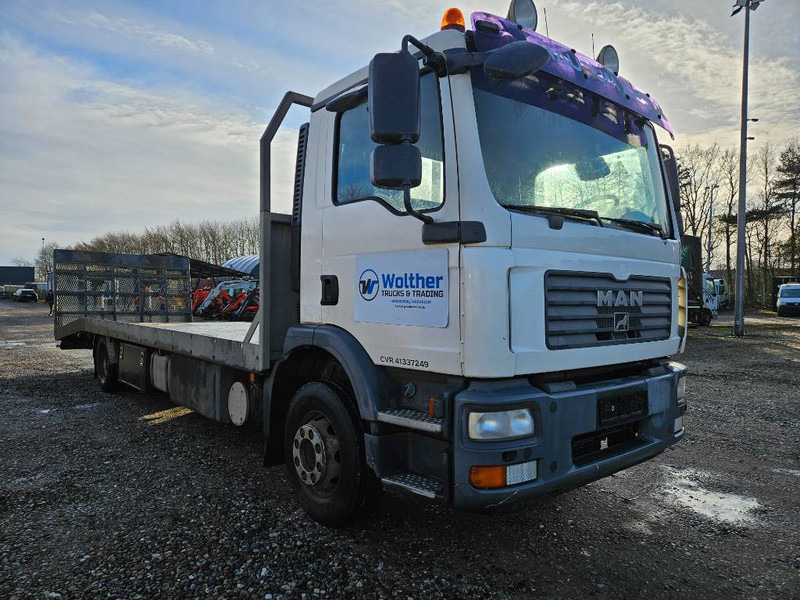 MAN TGM 15.280 // Machinetransport // Autotransporter - Remorqueuse: photos 1 MAN TGM 15.280 // Machinetransport // Autotransporter - Remorqueuse: photos 1