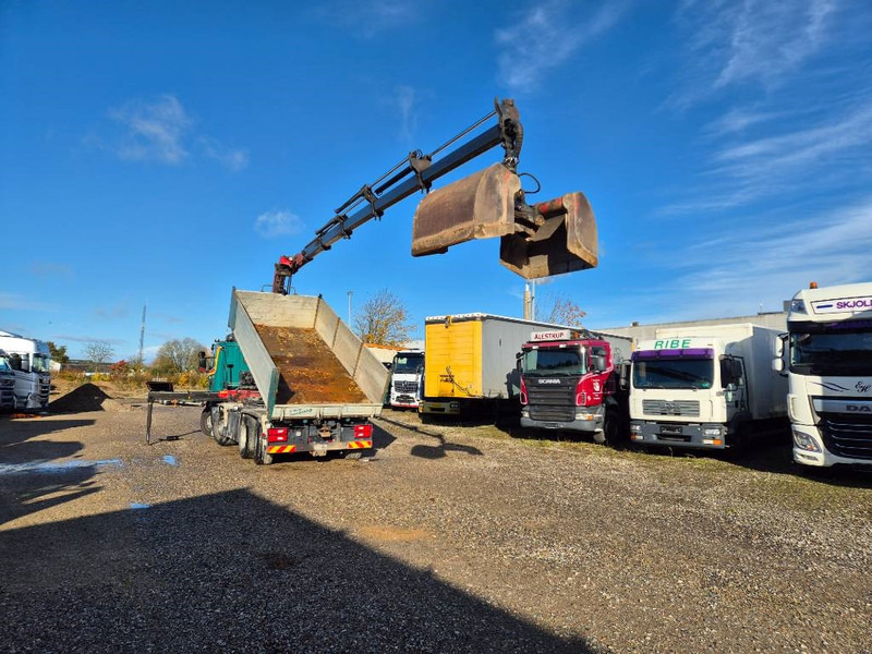 Scania G490 8x2/6 // HMF 2620 K-5 // Pendellad - Camion grue: photos 4 Scania G490 8x2/6 // HMF 2620 K-5 // Pendellad - Camion grue: photos 4