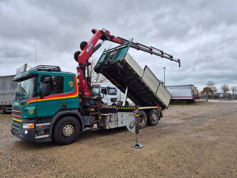 Scania P450 6x2/4 // HMF 2620 K5 // 3-way tip - Camion grue: photos 1 Scania P450 6x2/4 // HMF 2620 K5 // 3-way tip - Camion grue: photos 1