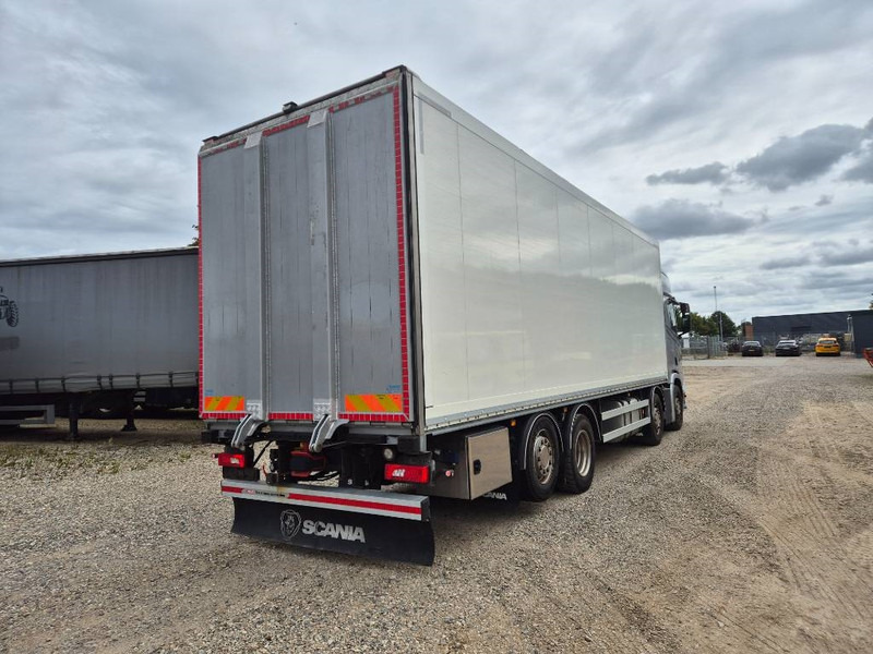 Scania R 500 8x2 //Rampe// Underboring - Camion fourgon: photos 5 Scania R 500 8x2 //Rampe// Underboring - Camion fourgon: photos 5