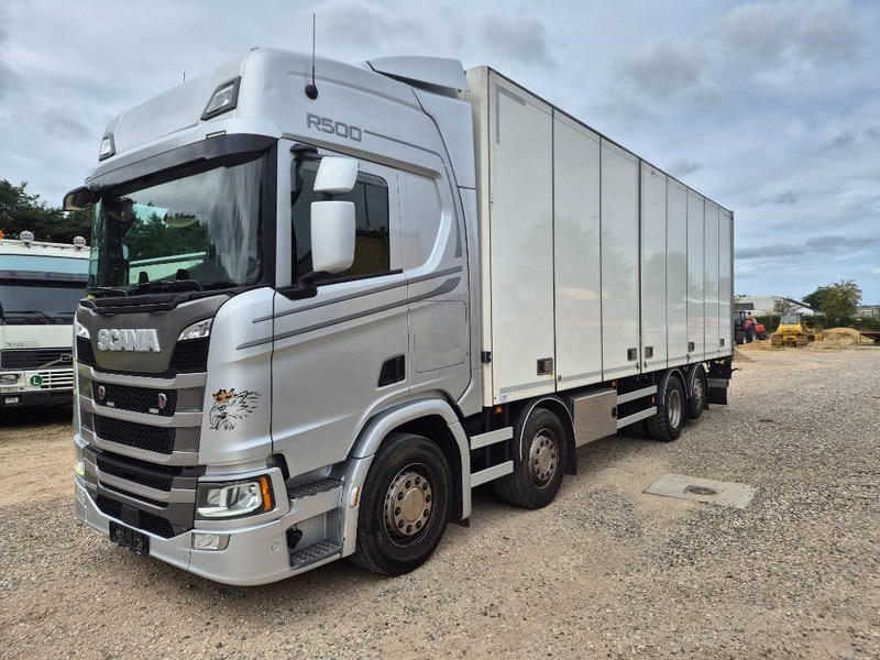 Scania R 500 8x2 //Rampe// Underboring - Camion fourgon: photos 2 Scania R 500 8x2 //Rampe// Underboring - Camion fourgon: photos 2