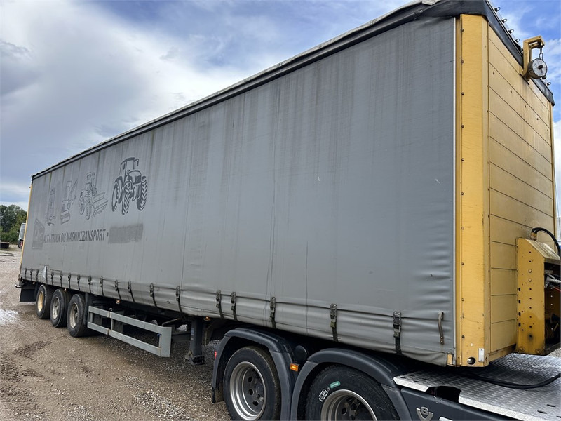 Schmitz Cargobull Machine transport trailer with bag ramp - Semi-remorque surbaissé: photos 4 Schmitz Cargobull Machine transport trailer with bag ramp - Semi-remorque surbaissé: photos 4