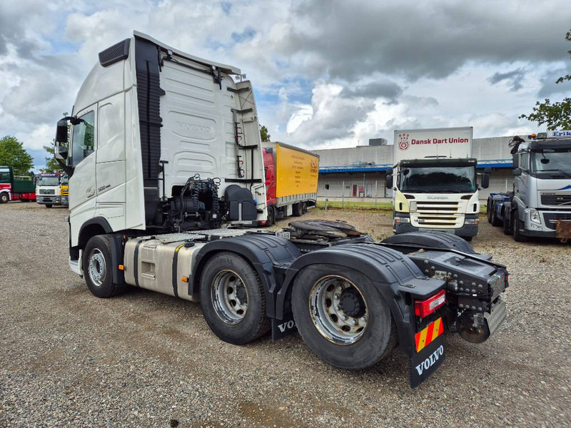 Volvo FH 500 6x2 // ACC/ Retarder // 10 Wheeler - Tracteur routier: photos 3 Volvo FH 500 6x2 // ACC/ Retarder // 10 Wheeler - Tracteur routier: photos 3