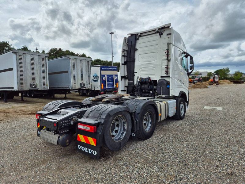 Volvo FH 500 6x2 // ACC/ Retarder // 10 Wheeler - Tracteur routier: photos 5 Volvo FH 500 6x2 // ACC/ Retarder // 10 Wheeler - Tracteur routier: photos 5