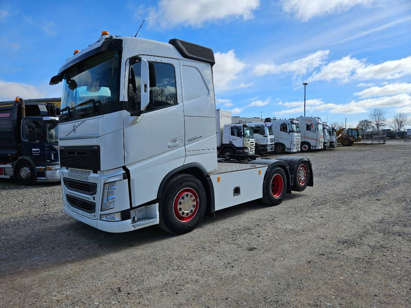 Volvo FH 500 // 6x2 // Hydraulik // ACC - Tracteur routier: photos 1 Volvo FH 500 // 6x2 // Hydraulik // ACC - Tracteur routier: photos 1