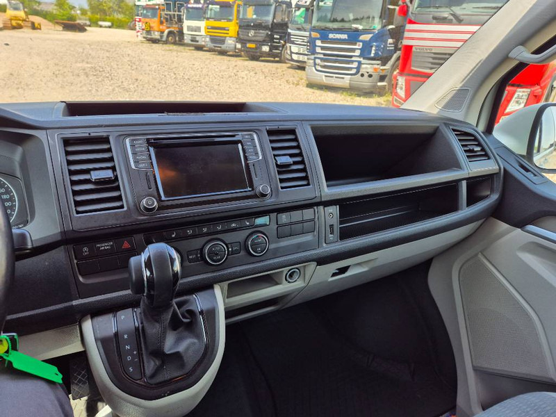 Voiture Volkswagen Caravelle 4x4 // 4motion 8 person bus Long: photos 14