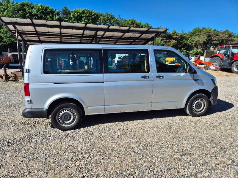 Volkswagen Transporter 2,0 TDi 102 Kombi lang 4d 9 prs - Voiture: photos 5 Volkswagen Transporter 2,0 TDi 102 Kombi lang 4d 9 prs - Voiture: photos 5