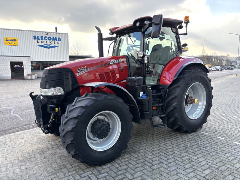 Case IH PUMA 240 CVX - Tracteur agricole: photos 1 Case IH PUMA 240 CVX - Tracteur agricole: photos 1