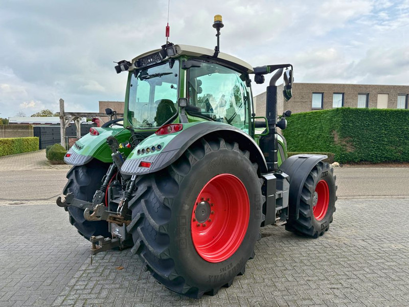 Fendt 720 S4 Vario PowerPlus - Tracteur agricole: photos 3 Fendt 720 S4 Vario PowerPlus - Tracteur agricole: photos 3