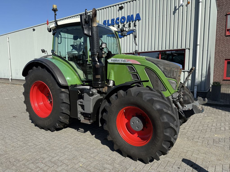 Fendt 720 S4 Vario PowerPlus - Tracteur agricole: photos 4 Fendt 720 S4 Vario PowerPlus - Tracteur agricole: photos 4