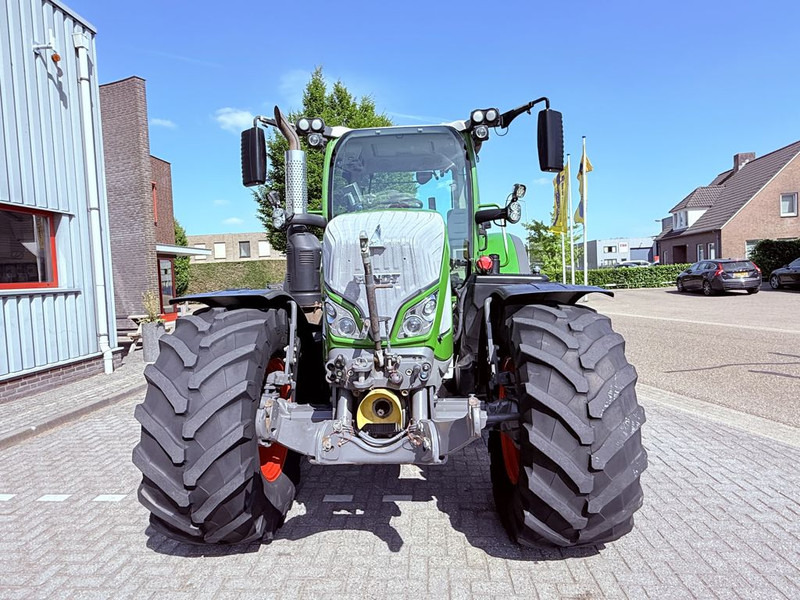 Fendt FENDT 720 Profi Plus - Tracteur agricole: photos 4 Fendt FENDT 720 Profi Plus - Tracteur agricole: photos 4