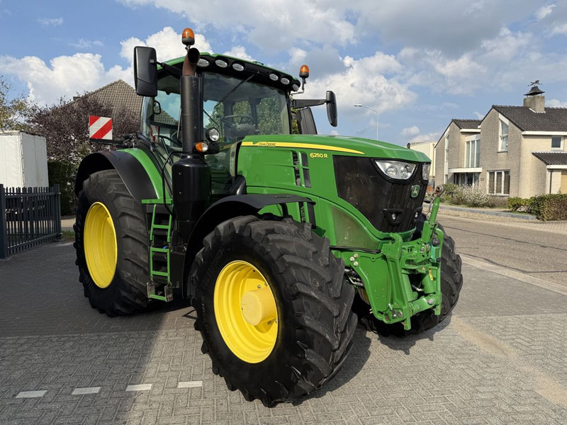 John Deere 6250R Premium Edition Autopowr - Tracteur agricole: photos 4 John Deere 6250R Premium Edition Autopowr - Tracteur agricole: photos 4