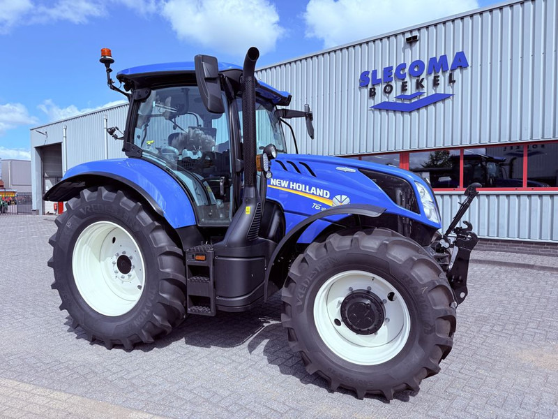 New Holland T6.180 AC Fronthef, - Tracteur agricole: photos 2 New Holland T6.180 AC Fronthef, - Tracteur agricole: photos 2
