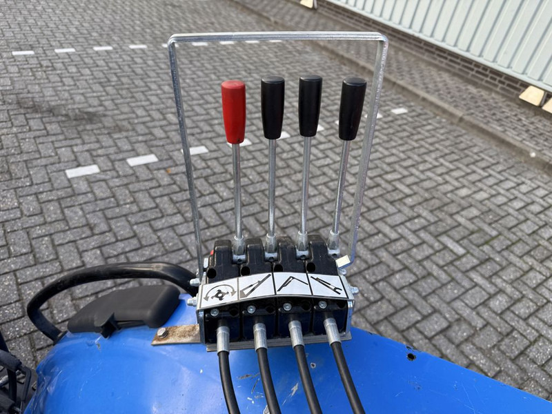 Motoculteur Rinieri BRF350 Armklepelmaaier: photos 6 Motoculteur Rinieri BRF350 Armklepelmaaier: photos 6