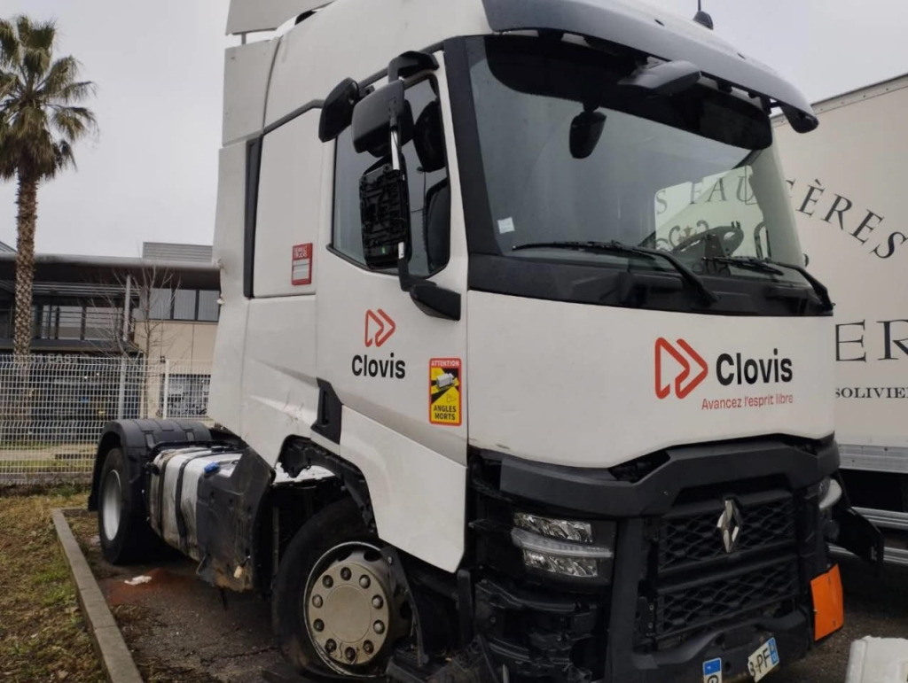 RENAULT T 480 - Tracteur routier: photos 1 RENAULT T 480 - Tracteur routier: photos 1