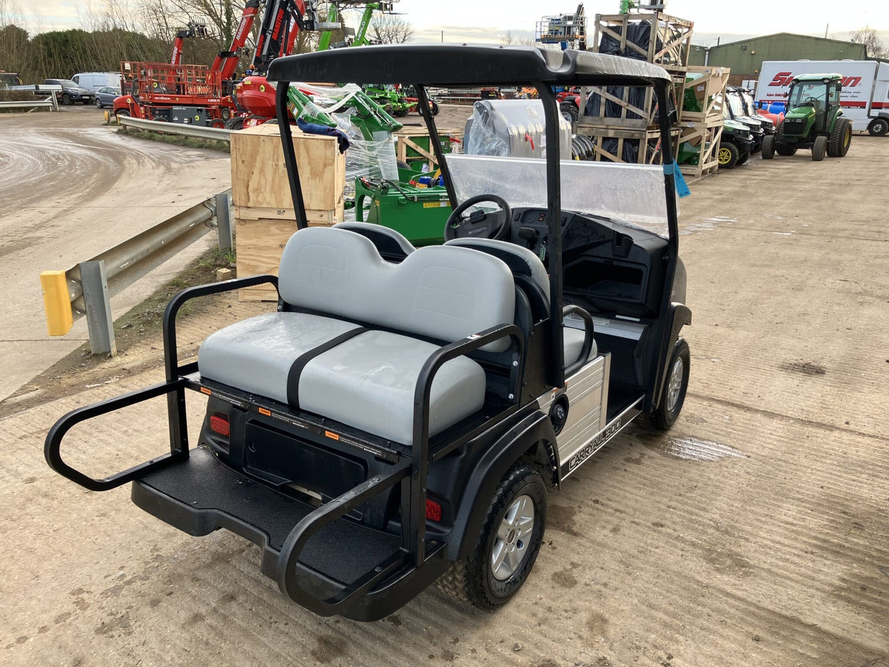 Quadricycle neuf Club Car Carryall 300 w/ 4 Seat Conversion: photos 7