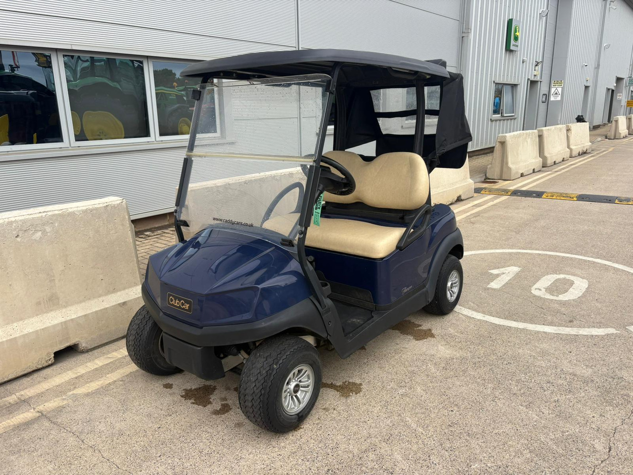 Clubcar Temp Golf Buggy - Voiturette de golf: photos 2 Clubcar Temp Golf Buggy - Voiturette de golf: photos 2