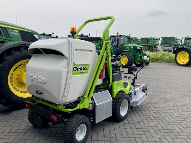 Grillo FD900 Outfront Cut & Collect - Motofaucheuse: photos 5 Grillo FD900 Outfront Cut & Collect - Motofaucheuse: photos 5