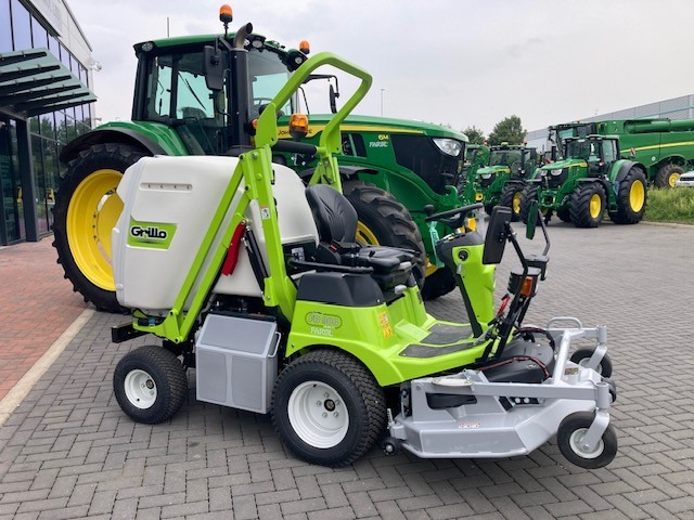 Grillo FD900 Outfront Cut & Collect - Motofaucheuse: photos 1 Grillo FD900 Outfront Cut & Collect - Motofaucheuse: photos 1