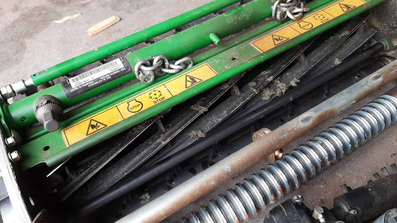 John Deere 2750E QA5 11bld cutting units - Motofaucheuse: photos 2 John Deere 2750E QA5 11bld cutting units - Motofaucheuse: photos 2