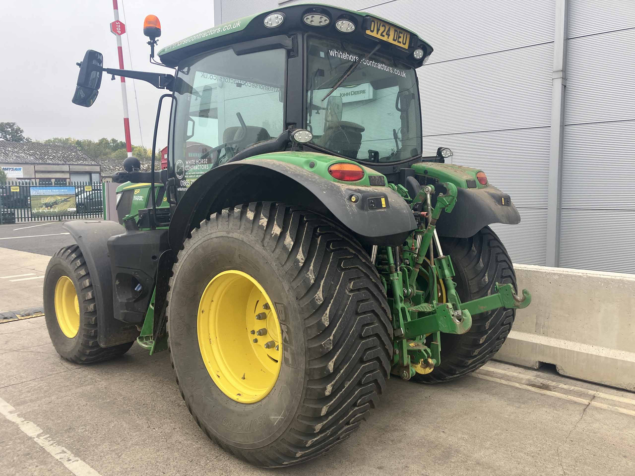 John Deere 6R 130 - Tracteur agricole: photos 3 John Deere 6R 130 - Tracteur agricole: photos 3