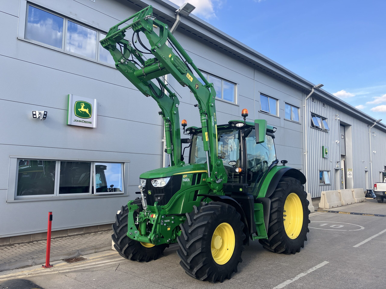 John Deere 6R 150 & 623R Loader - Tracteur agricole: photos 1 John Deere 6R 150 & 623R Loader - Tracteur agricole: photos 1