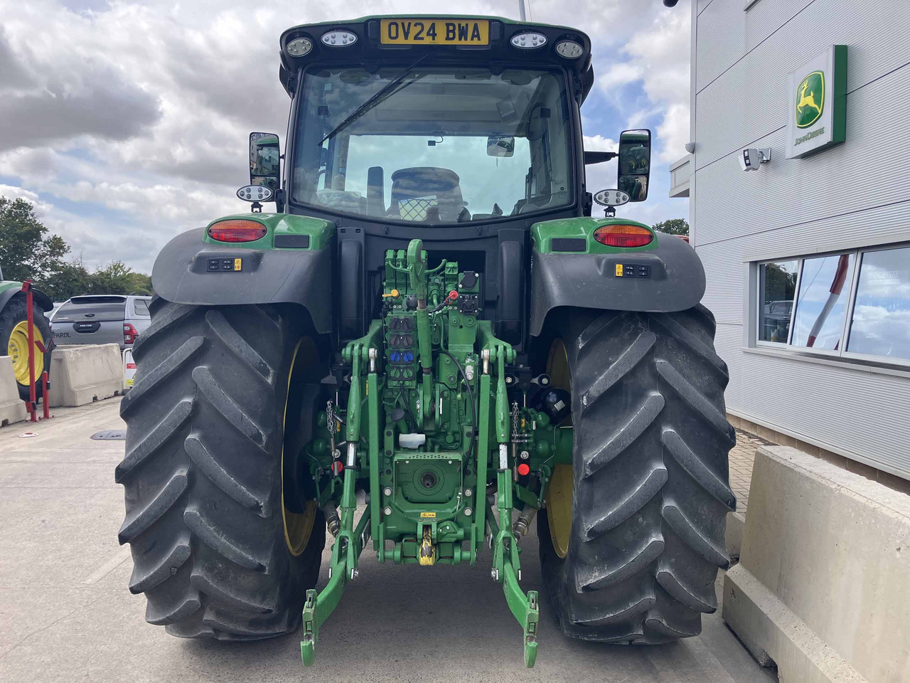 John Deere 6R 155 - Tracteur agricole: photos 4 John Deere 6R 155 - Tracteur agricole: photos 4