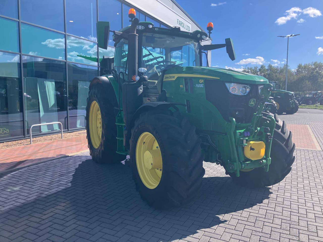 John Deere 6R 185 - Tracteur agricole: photos 5 John Deere 6R 185 - Tracteur agricole: photos 5