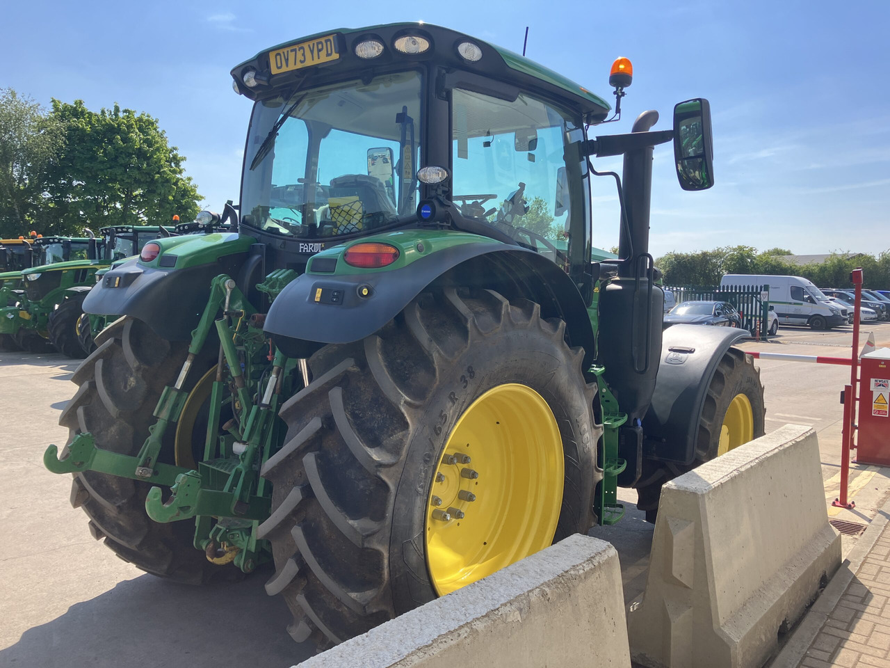 John Deere 6R 185 - Tracteur agricole: photos 5 John Deere 6R 185 - Tracteur agricole: photos 5