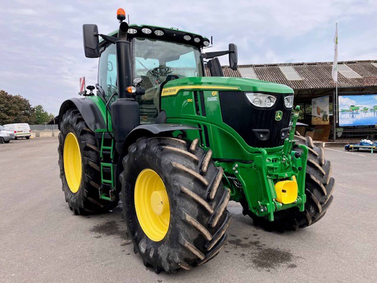 John Deere 6R 250 - Tracteur agricole: photos 3 John Deere 6R 250 - Tracteur agricole: photos 3
