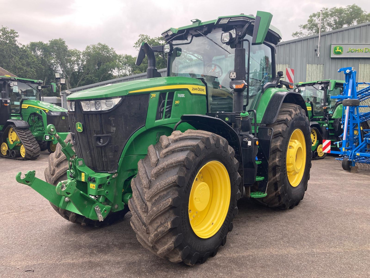 John Deere 7R 310 - Tracteur agricole: photos 1 John Deere 7R 310 - Tracteur agricole: photos 1