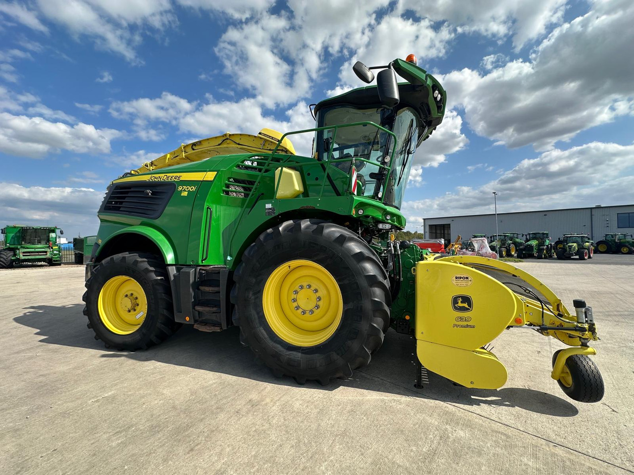 John Deere 9700I - Ensileuse: photos 1 John Deere 9700I - Ensileuse: photos 1
