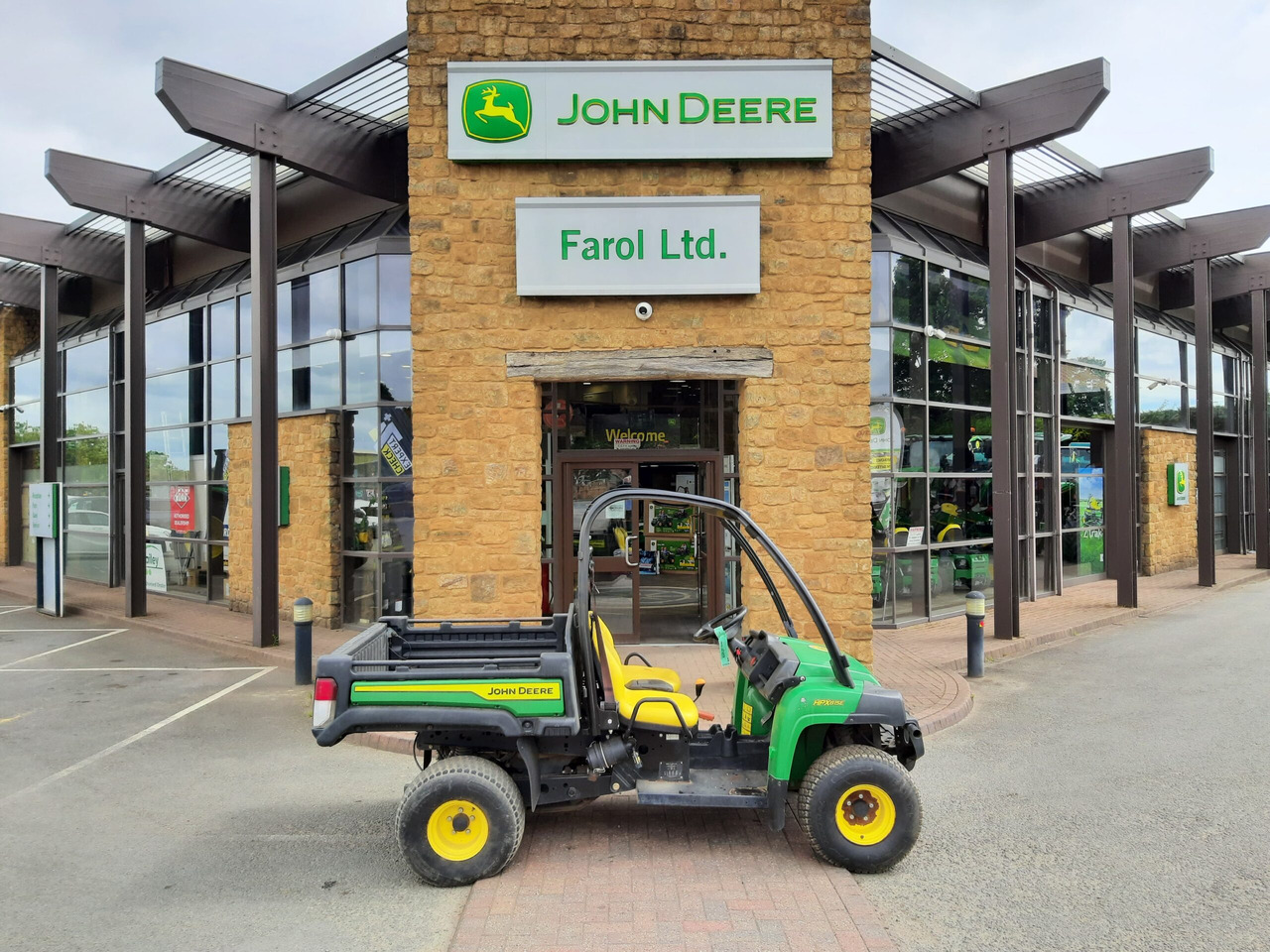John Deere HPX815E Gator - Quadricycle: photos 1 John Deere HPX815E Gator - Quadricycle: photos 1