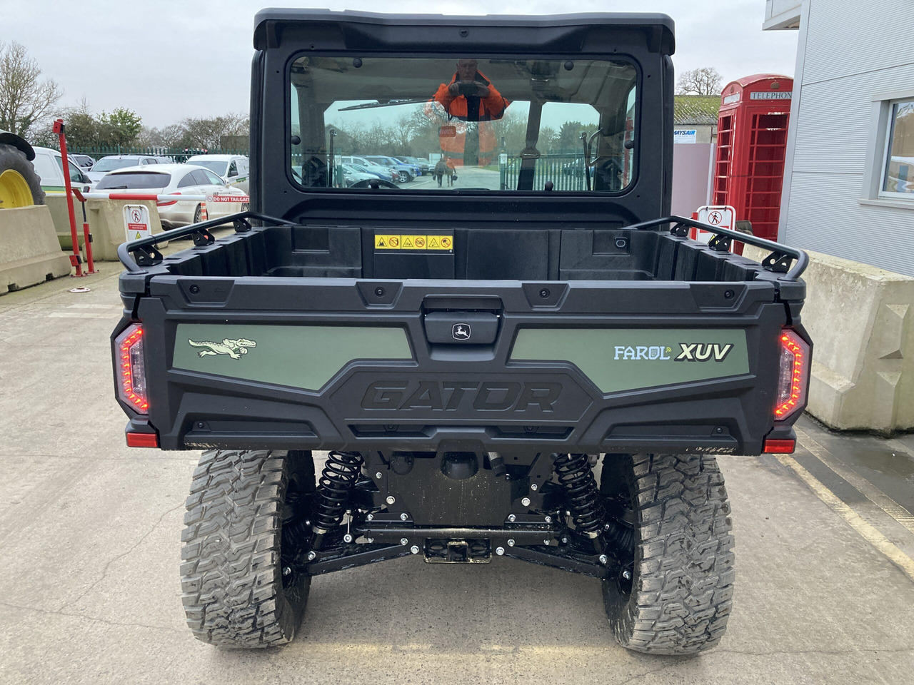 John Deere XUV875M Gator - Quadricycle: photos 4 John Deere XUV875M Gator - Quadricycle: photos 4