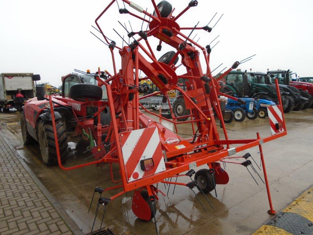 Kuhn GF 7802 - Faneuse: photos 3 Kuhn GF 7802 - Faneuse: photos 3