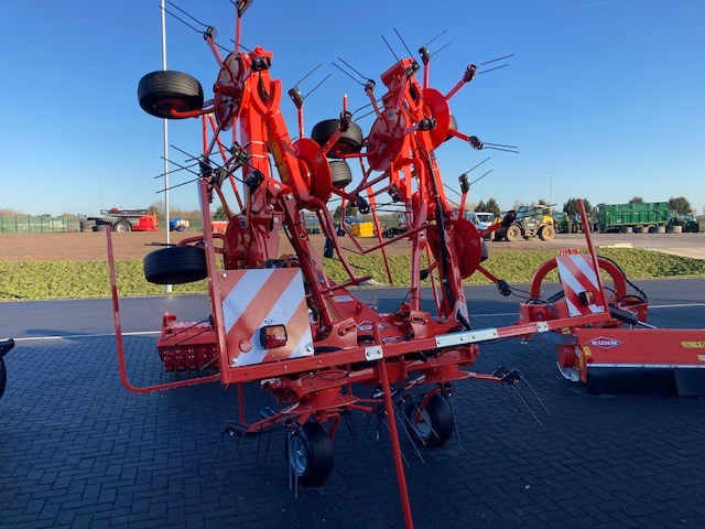 Kuhn GF 8700 - Faneuse: photos 4 Kuhn GF 8700 - Faneuse: photos 4