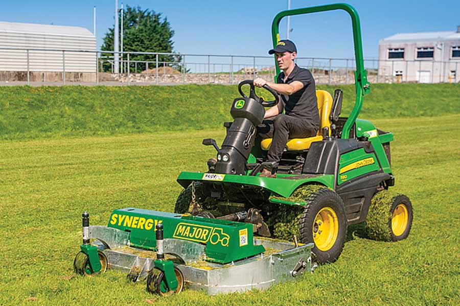 Major MJ62-170 front mounted rotary mower deck - Motofaucheuse: photos 1 Major MJ62-170 front mounted rotary mower deck - Motofaucheuse: photos 1