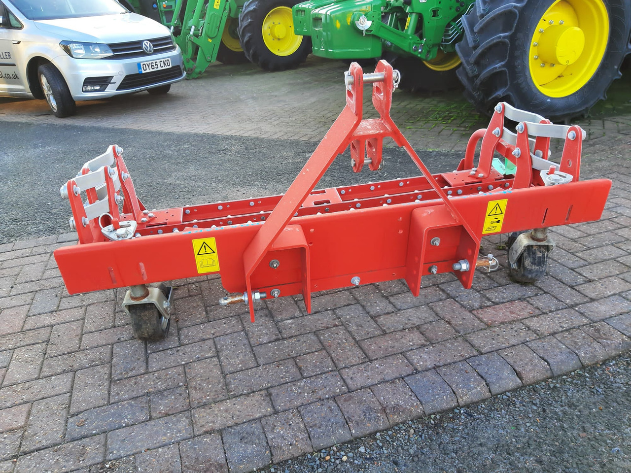 Wiedenmann Terra Rake 1.7m - Faneuse: photos 2 Wiedenmann Terra Rake 1.7m - Faneuse: photos 2