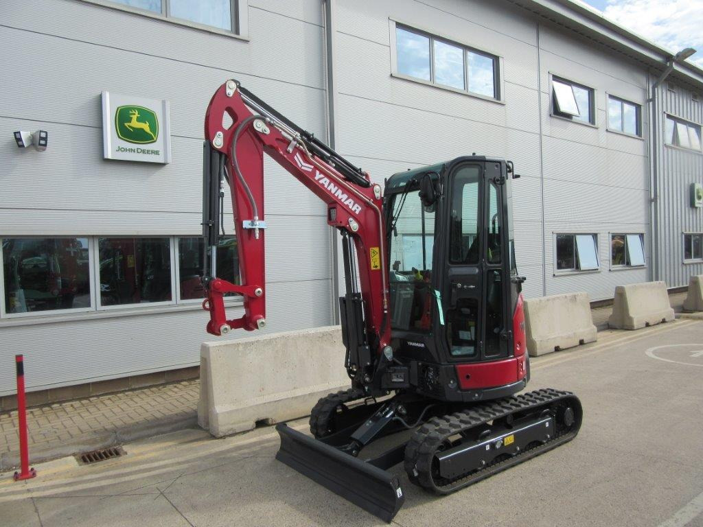 YANMAR VIO27-6 - Pelle: photos 2 YANMAR VIO27-6 - Pelle: photos 2