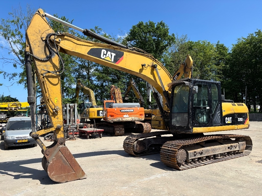 CAT 320 D L  en crédit-bail CAT 320 D L: photos 6