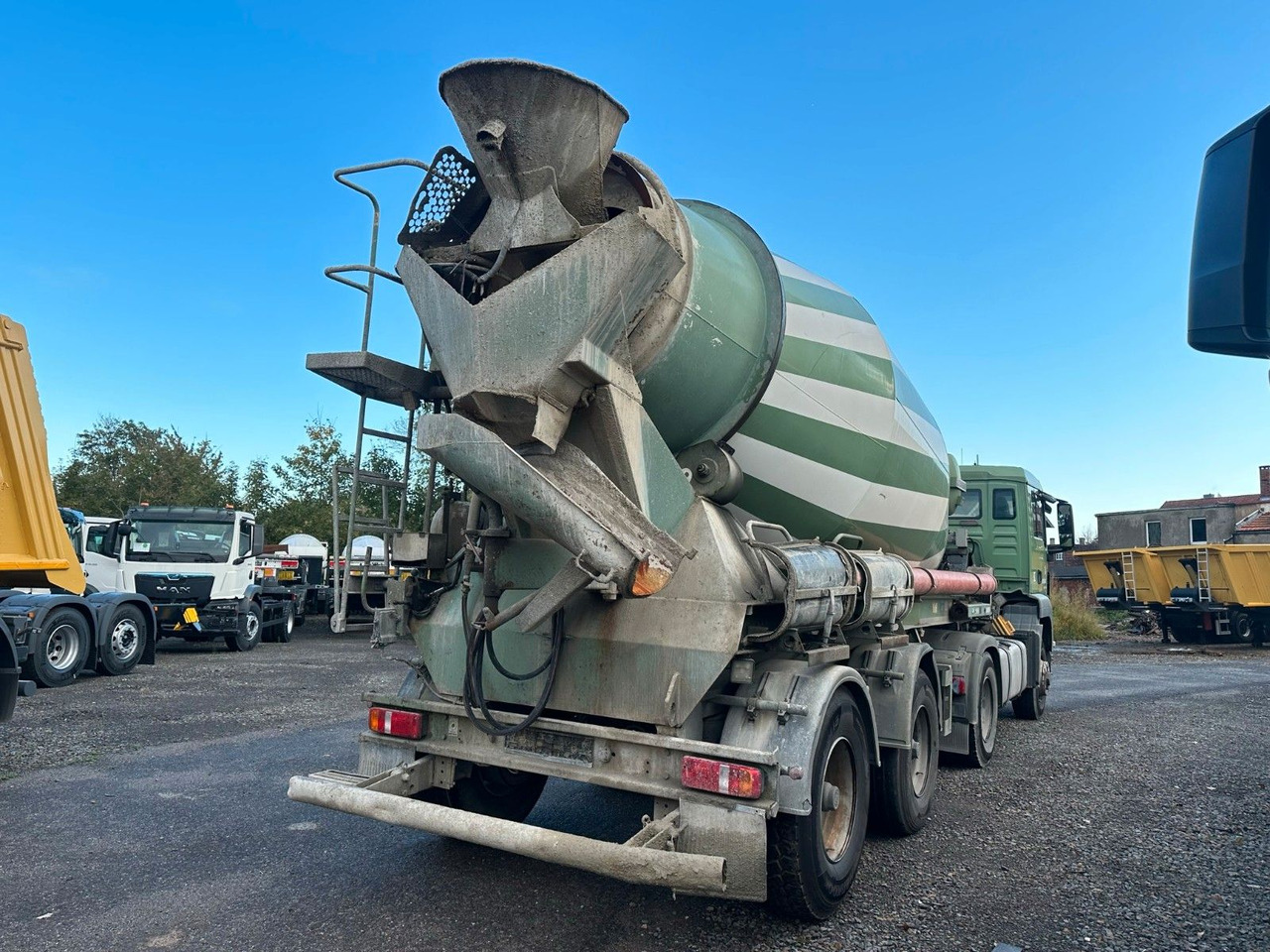 MAN TGS 18.400 Betomischer Auflieger 2Achs Liebherr - Camion malaxeur: photos 3 MAN TGS 18.400 Betomischer Auflieger 2Achs Liebherr - Camion malaxeur: photos 3