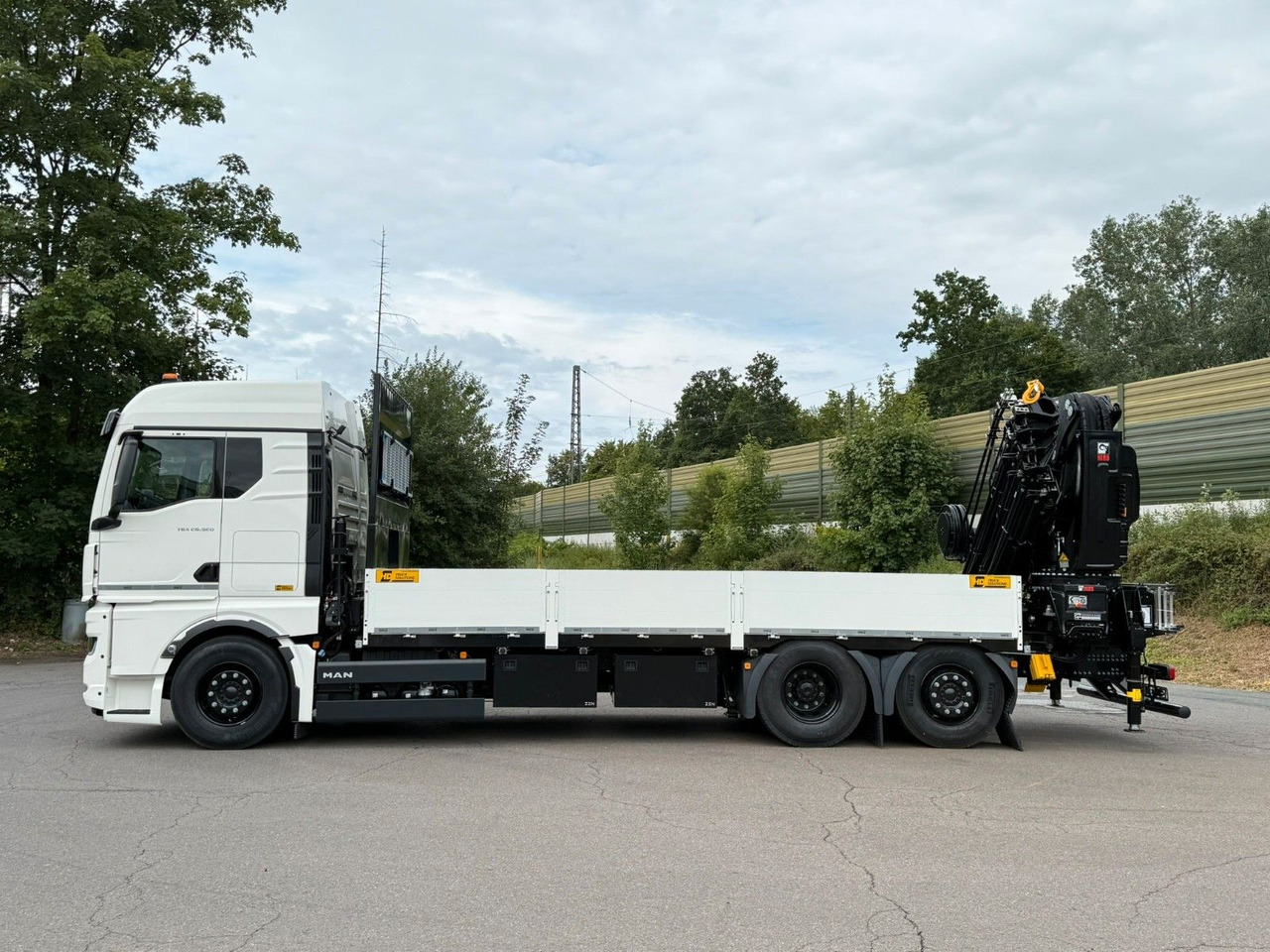 MAN TGX 26.520 TG3 Retarder / 6X2 Hiab 548 E 8 - Camion grue: photos 4 MAN TGX 26.520 TG3 Retarder / 6X2 Hiab 548 E 8 - Camion grue: photos 4