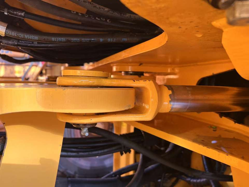 Good Condition Used L120Gz Wheel Loader VOLVO Used VOLVO L120G Loader Used Wheel Loader for Sale - Chargeuse sur pneus: photos 5 Good Condition Used L120Gz Wheel Loader VOLVO Used VOLVO L120G Loader Used Wheel Loader for Sale - Chargeuse sur pneus: photos 5